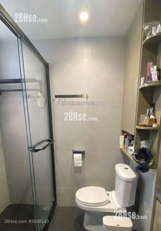 Wah Hing Building Sell 3 Bedrooms , 2 Bathrooms 828 ft²