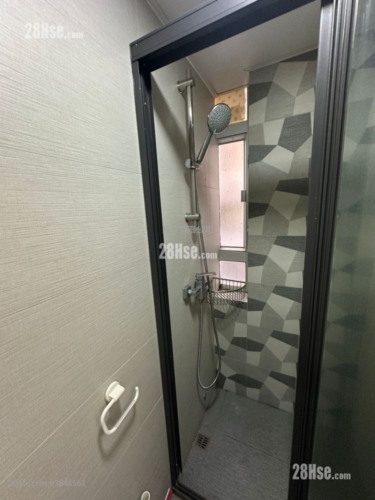 Caroline Hill Court Rental Studio , 1 Bathroom 160 ft²