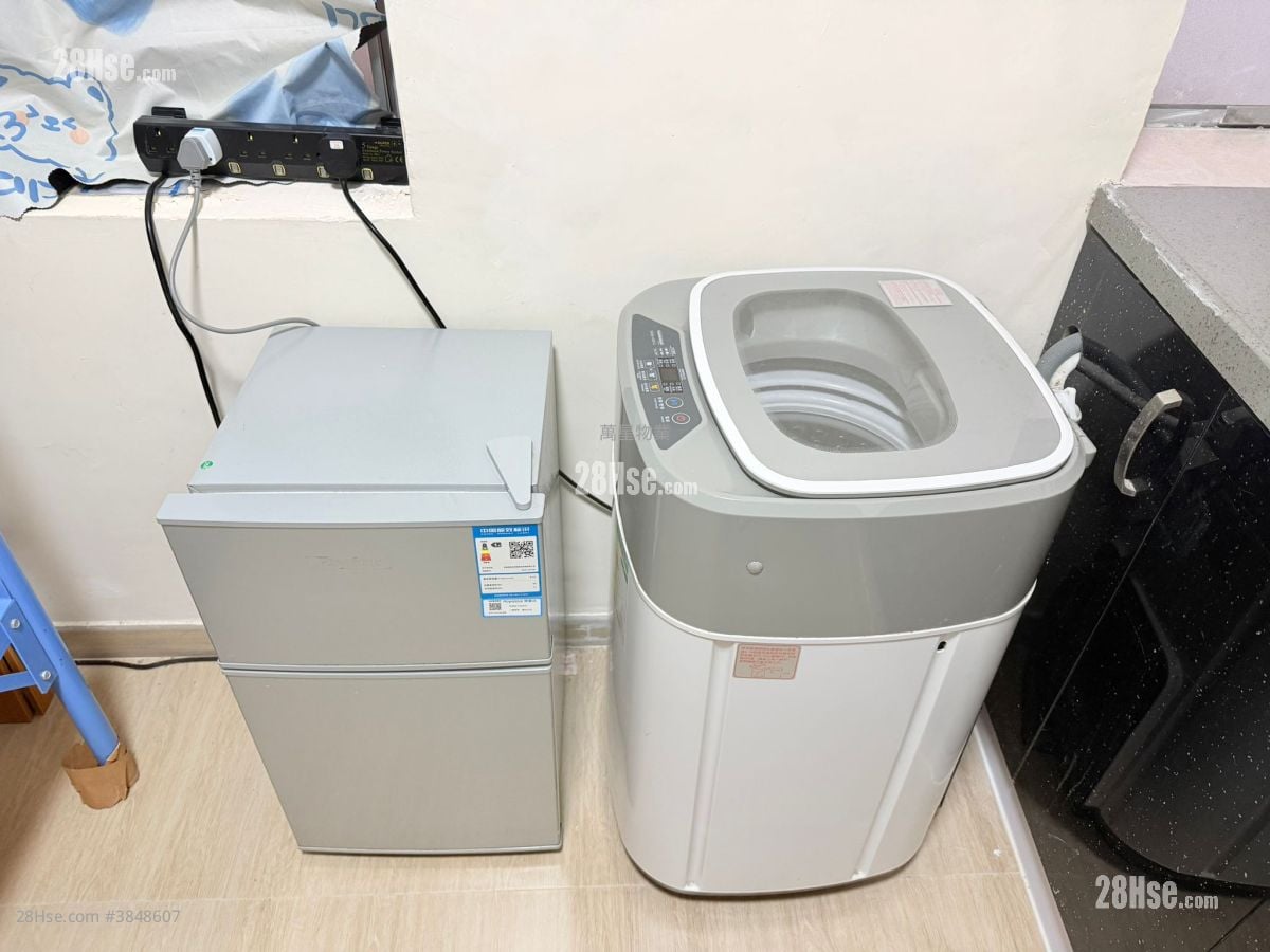 啟新大廈 租盤 開放式間隔 , 1 浴室 130 平方呎