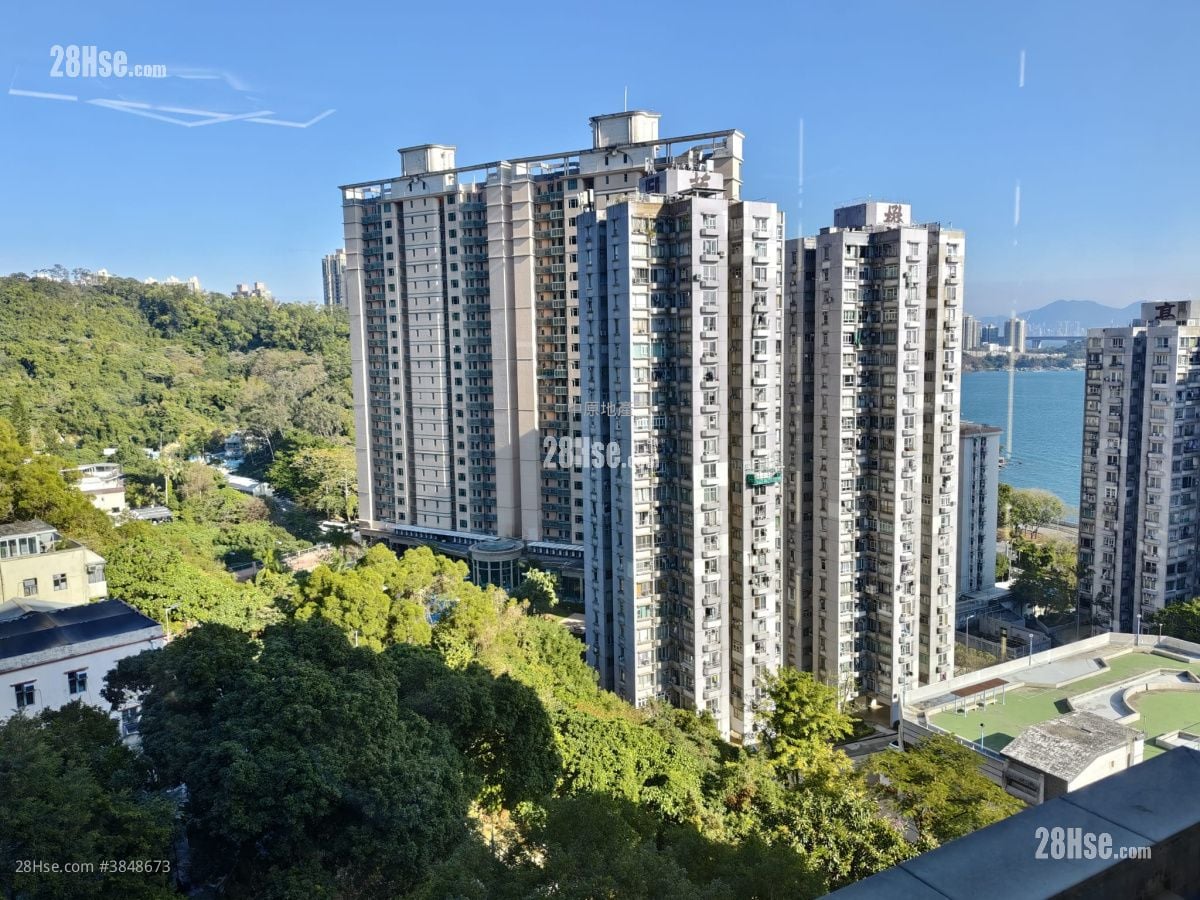 豪景花園 售盤 3 房 , 2 浴室 828 平方呎