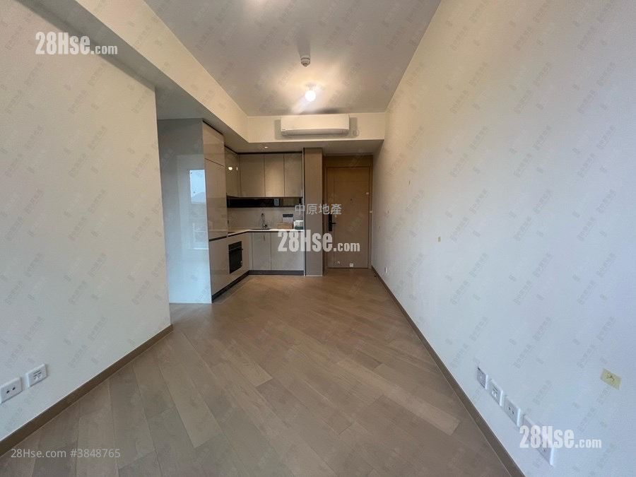 Grand Mayfair  Sell 2 Bedrooms , 1 Bathroom 464 ft²