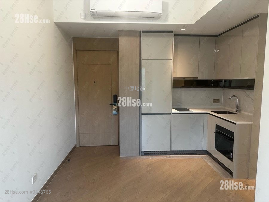 Grand Mayfair  Sell 2 Bedrooms , 1 Bathroom 464 ft²