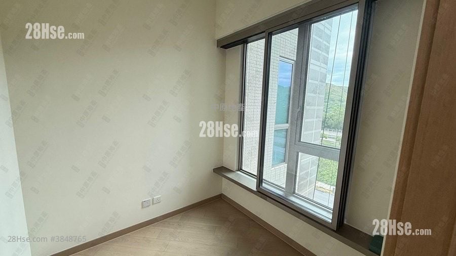 Grand Mayfair  Sell 2 Bedrooms , 1 Bathroom 464 ft²