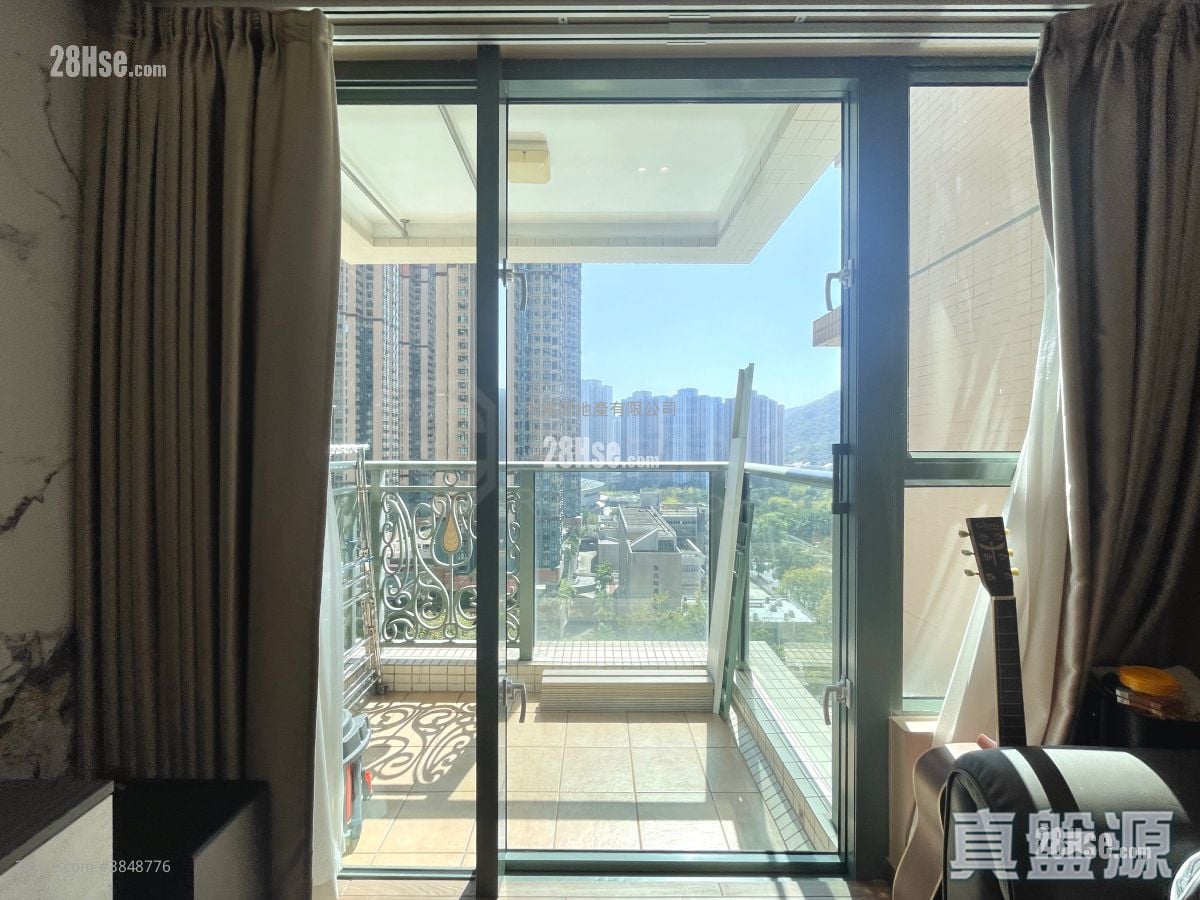 Residence Oasis Sell 745 ft²