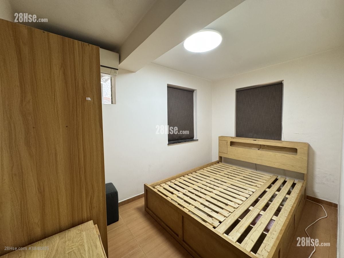 灰窰下村 租盤 700 平方呎