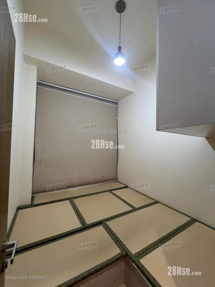 Grand Yoho Rental 3 Bedrooms , 1 Bathroom 592 ft²