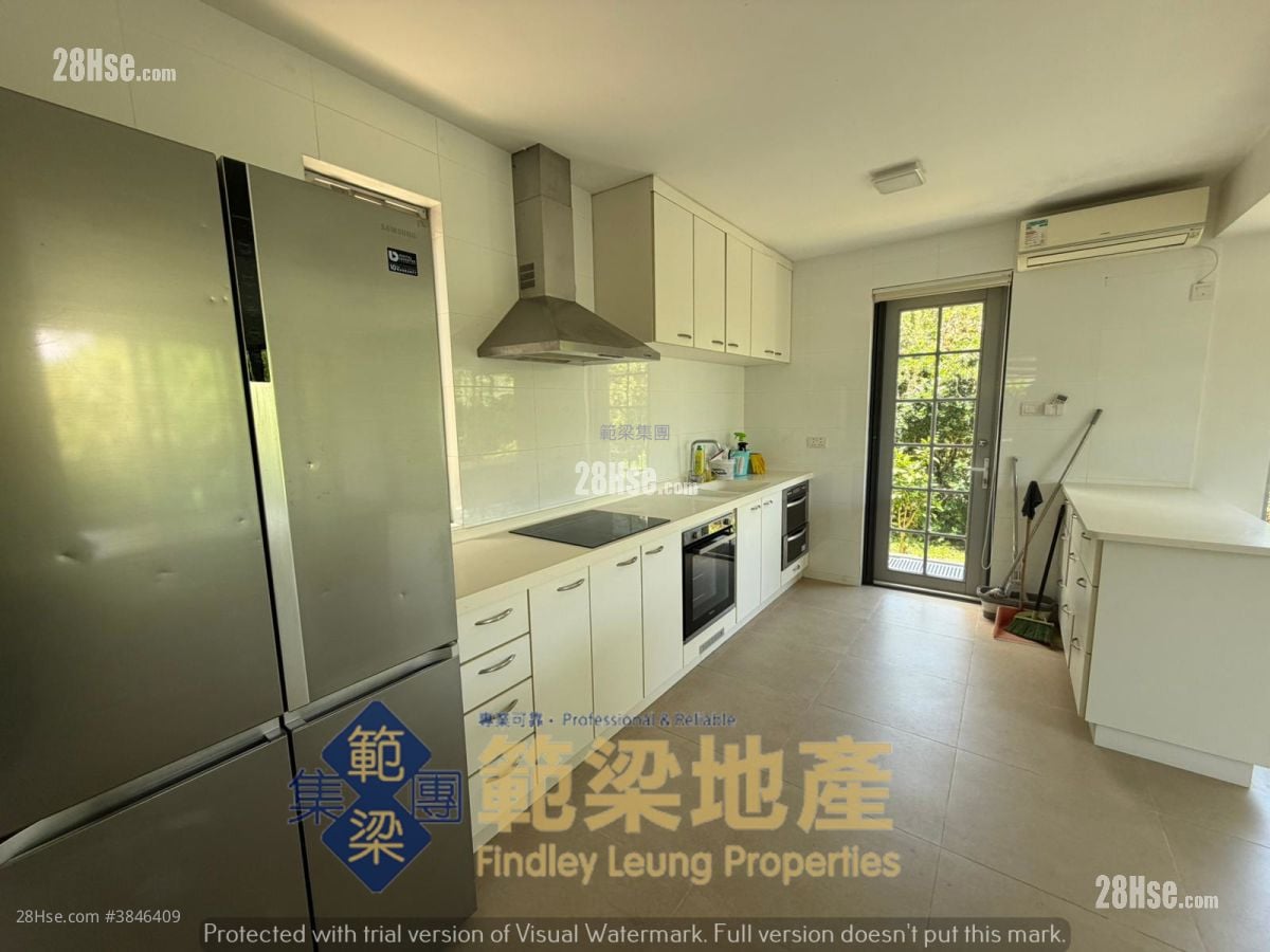 San Wai Village, Pui O Rental 3 Bedrooms , 3 Bathrooms 2,100 ft²