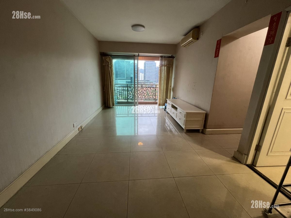 Metro Town Sell 4 Bedrooms , 3 Bathrooms 888 ft²