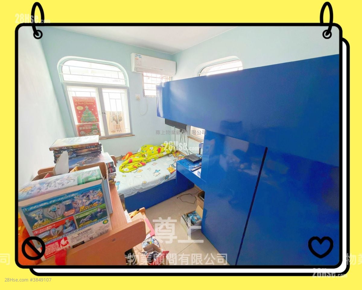 村屋 售盤 3 房 , 2 浴室