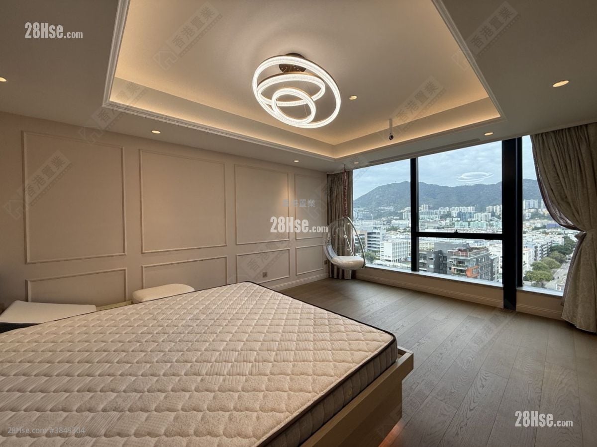 10 La Salle Sell 4 Bedrooms 1,990 ft²