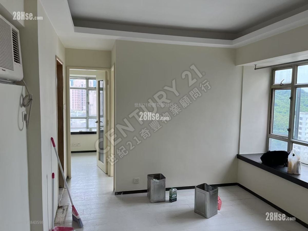 Flora Plaza Sell 2 Bedrooms , 1 Bathroom 370 ft²