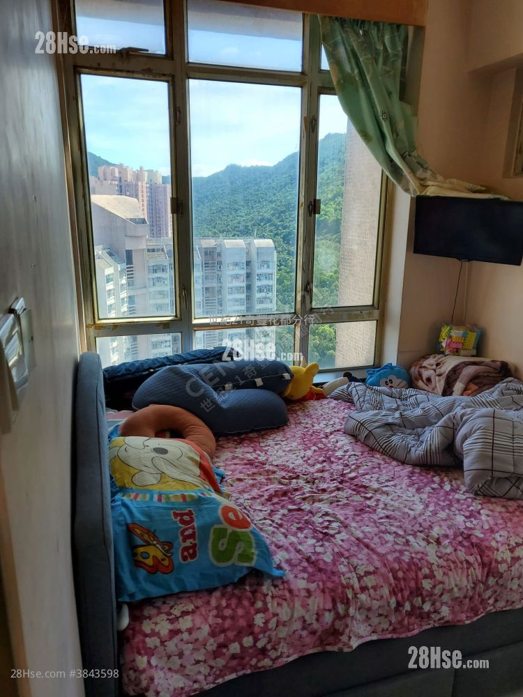 Flora Plaza Sell 2 Bedrooms , 1 Bathroom 370 ft²