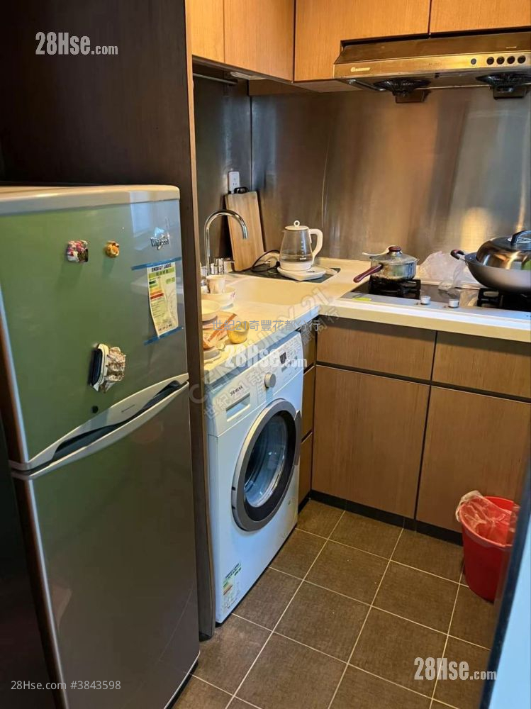 Flora Plaza Sell 2 Bedrooms , 1 Bathroom 370 ft²