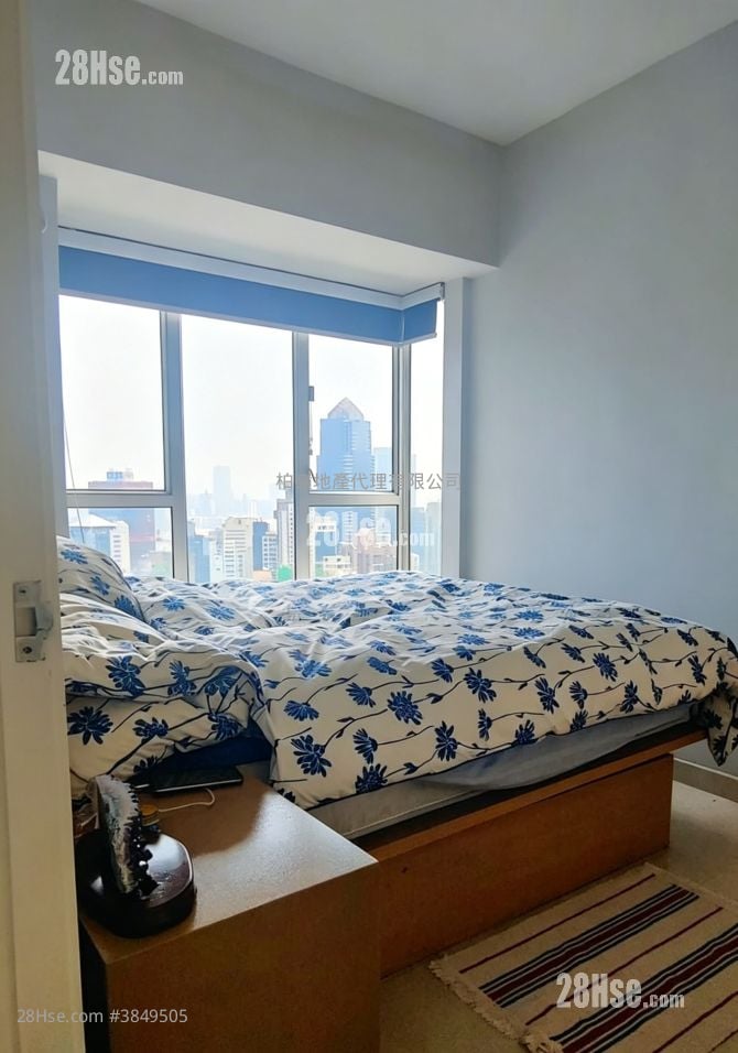 Bonham Court Sell 3 Bedrooms , 1 Bathroom 551 ft²