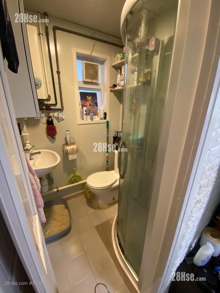 Tsui Ping (North) Estate Rental 2 Bedrooms , 1 Bathroom 377 ft²
