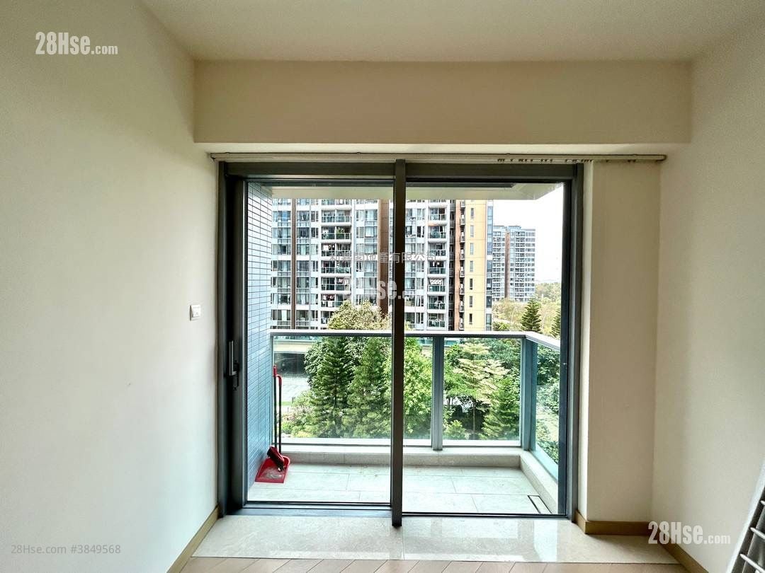 峻巒 售盤 3 房 , 1 浴室 583 平方呎