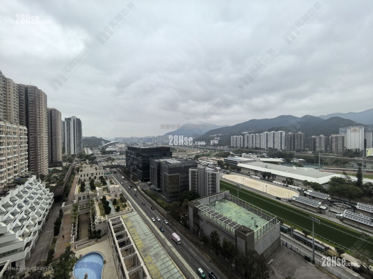 御龍山 售盤 4 房 , 3 浴室 1,444 平方呎