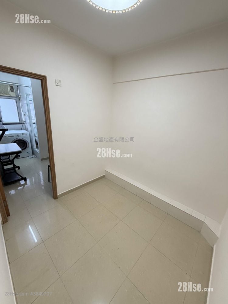 Chinese Mansion Rental 1 Bedroom , 1 Bathroom 160 ft²