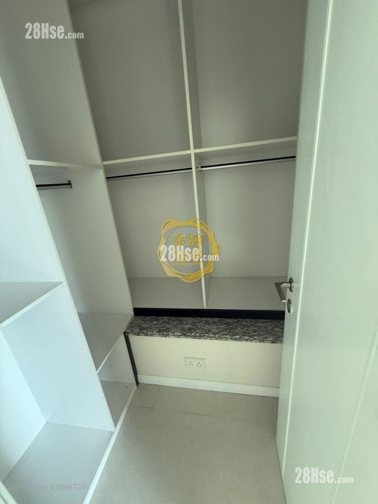 Crown By The Sea Rental 3 Bedrooms , 3 Bathrooms 1,026 ft²
