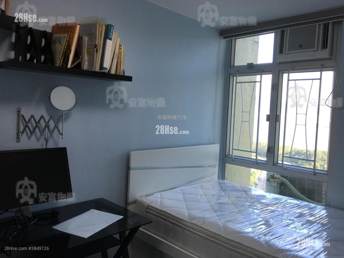Fu Shin Estate Sell 2 Bedrooms , 1 Bathroom 381 ft²