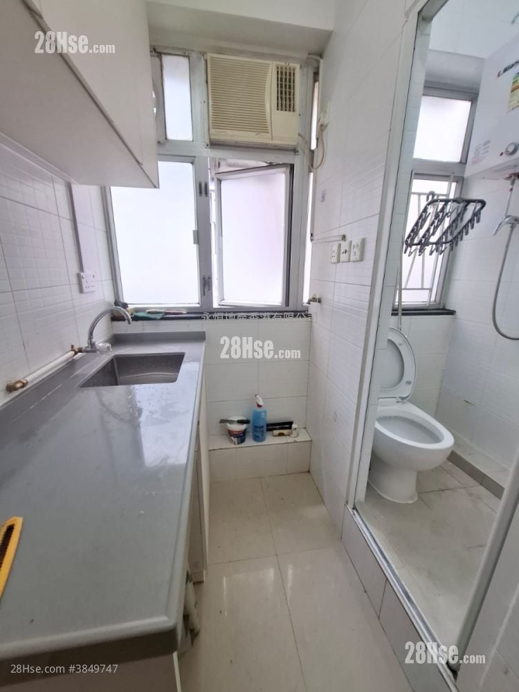 Chinese Mansion Rental 1 Bathroom 160 ft²