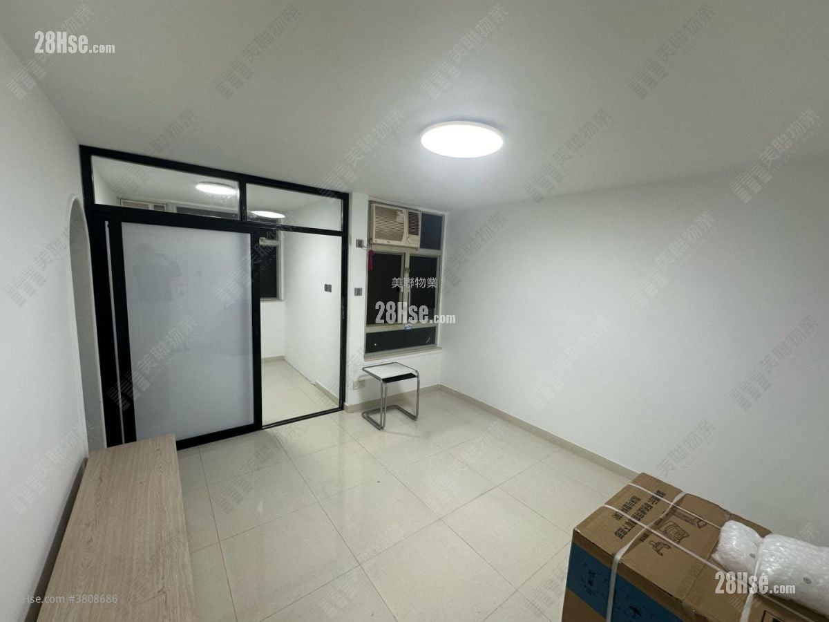 Ching Shing Court Sell 1 Bathroom 381 ft²
