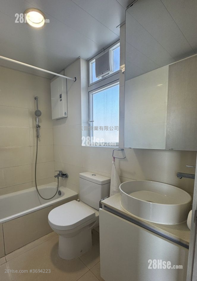 L.harbour18 Sell 1 Bedroom , 1 Bathroom 342 ft²
