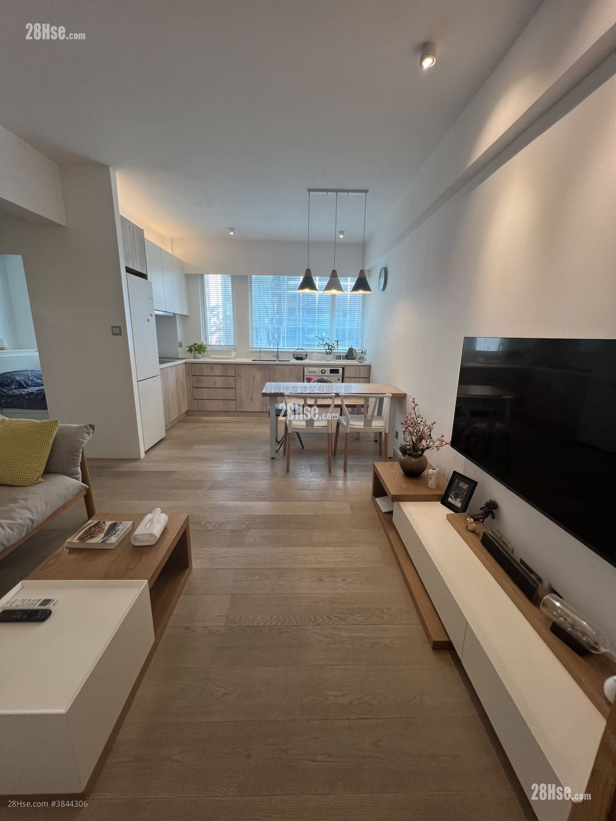 Passkon Court Sell 2 Bedrooms , 1 Bathroom 440 ft²