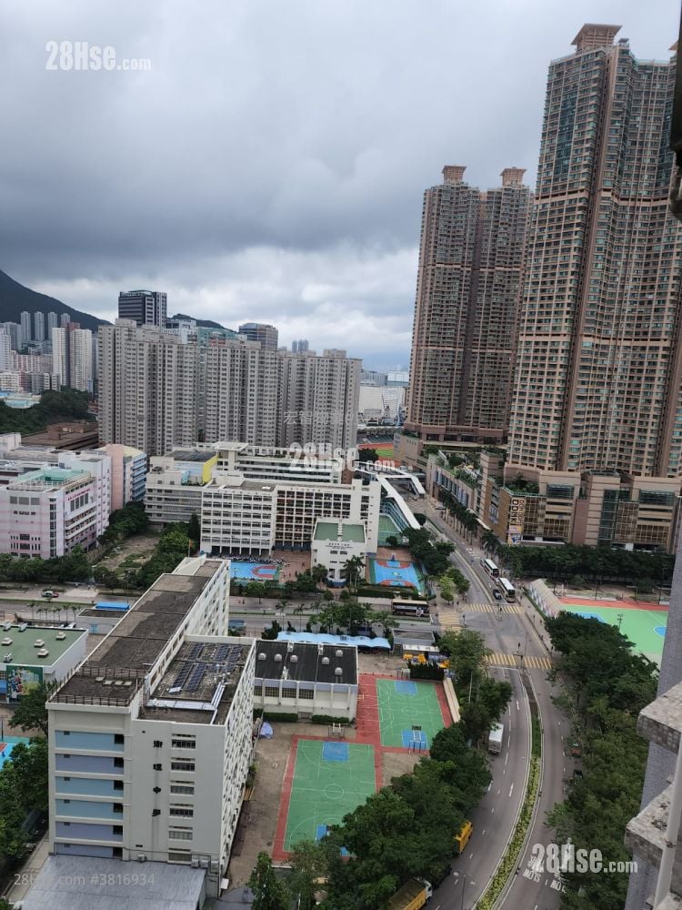 富景花園 售盤 3 房 , 1 浴室 592 平方呎