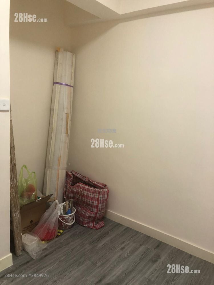 Po Wing Building Sell 2 Bedrooms , 1 Bathroom 362 ft²