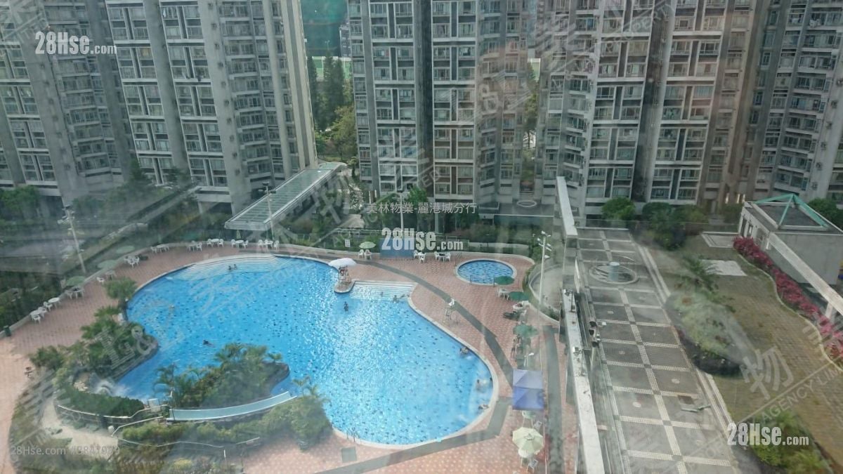 丽港城 售盘 3 房 , 2 浴室 748 平方尺