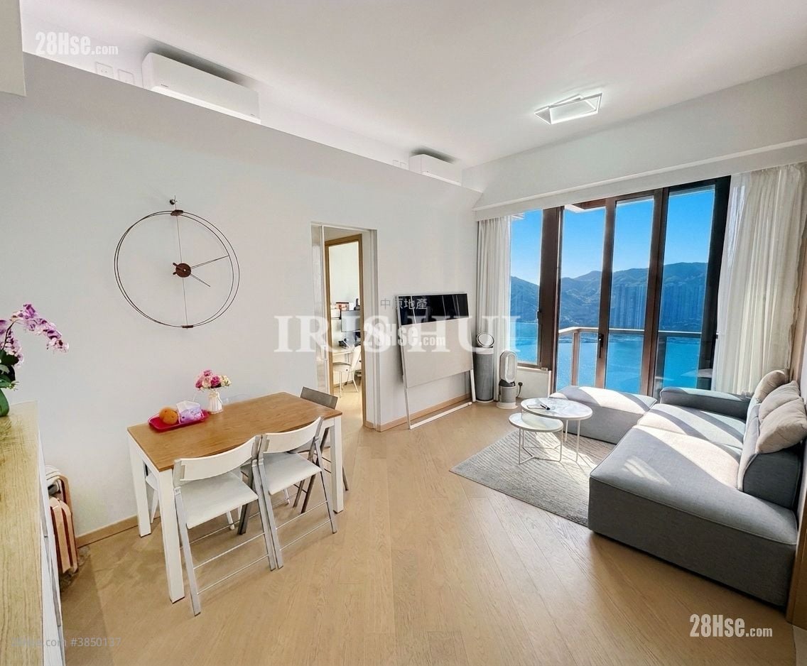 Lp10 Sell 3 Bedrooms , 2 Bathrooms 796 ft²