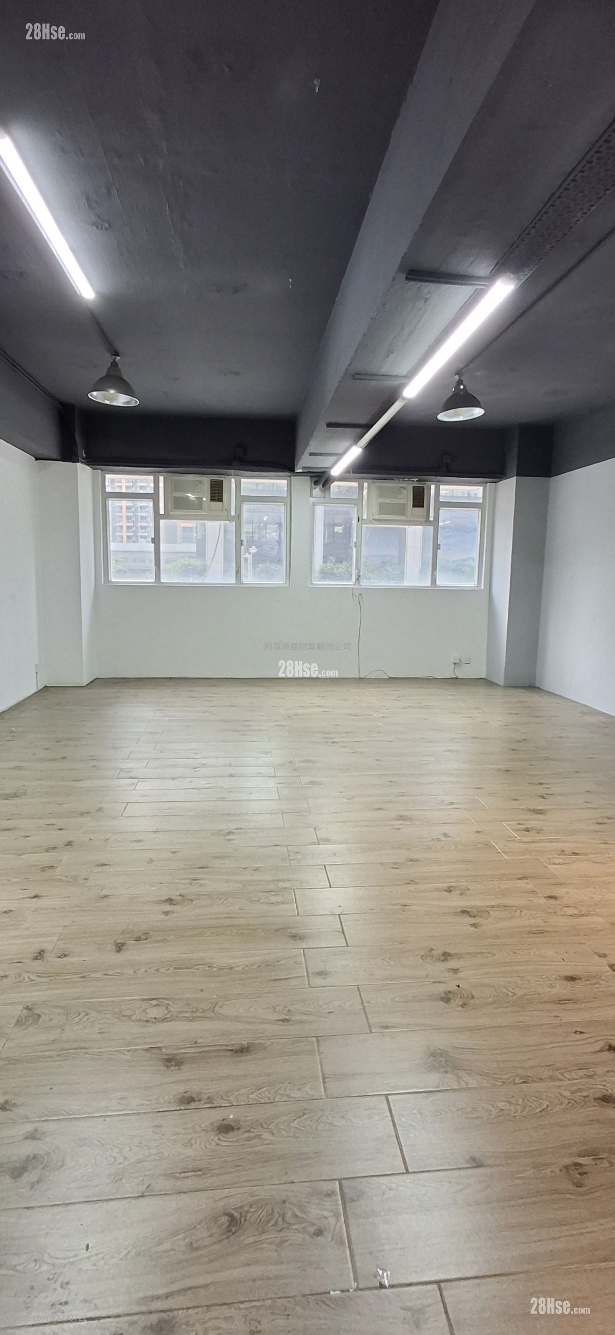 Tai King Industrial Building Rental 500 ft²