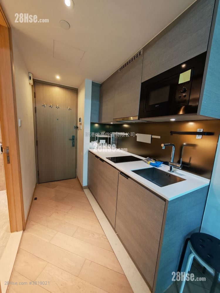 Upper East Rental Studio , 1 Bathroom 205 ft²