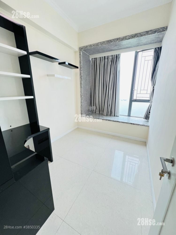 Crown By The Sea Rental 5+ Bedrooms , 3 Bathrooms 1,026 ft²