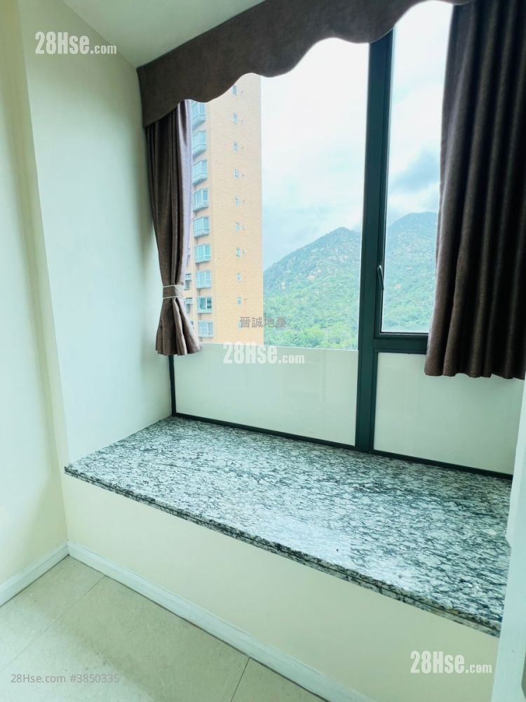 Crown By The Sea Rental 5+ Bedrooms , 3 Bathrooms 1,026 ft²