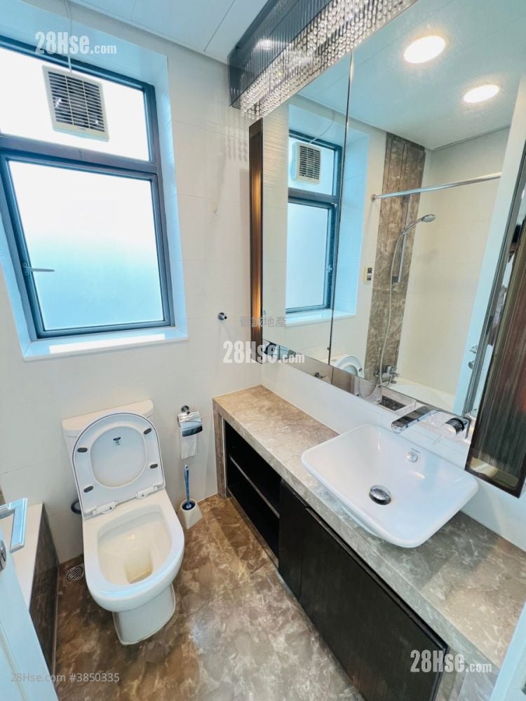 Crown By The Sea Rental 5+ Bedrooms , 3 Bathrooms 1,026 ft²