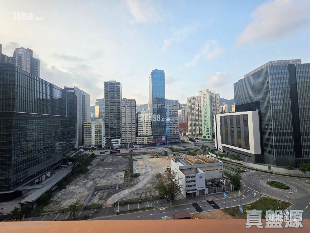 Cullinan Sky Sell 1 Bedroom 296 ft²