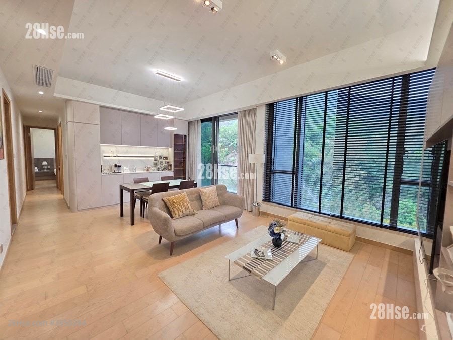 The Bloomsway Rental 1,274 ft²