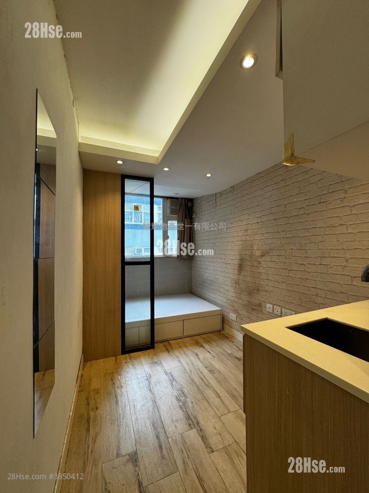 平安大廈 租盤 開放式間隔 , 1 浴室 130 平方呎