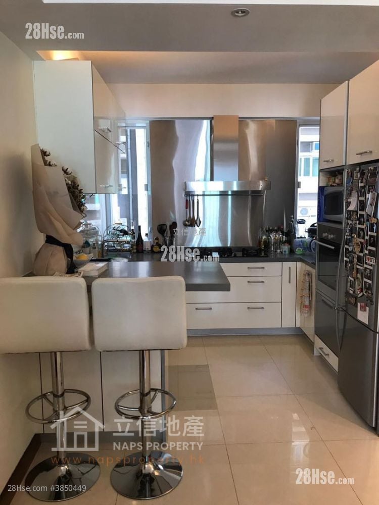 Nikken Heights Sell 2 Bedrooms , 2 Bathrooms 758 ft²