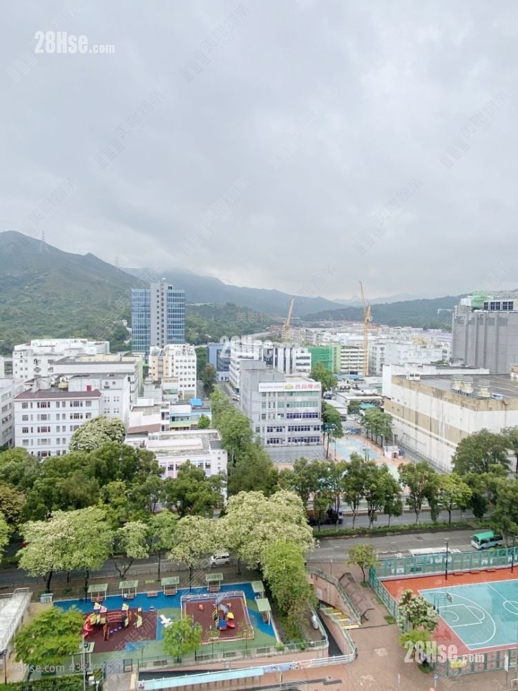 Commune Modern Sell 2 Bedrooms , 1 Bathroom 467 ft²