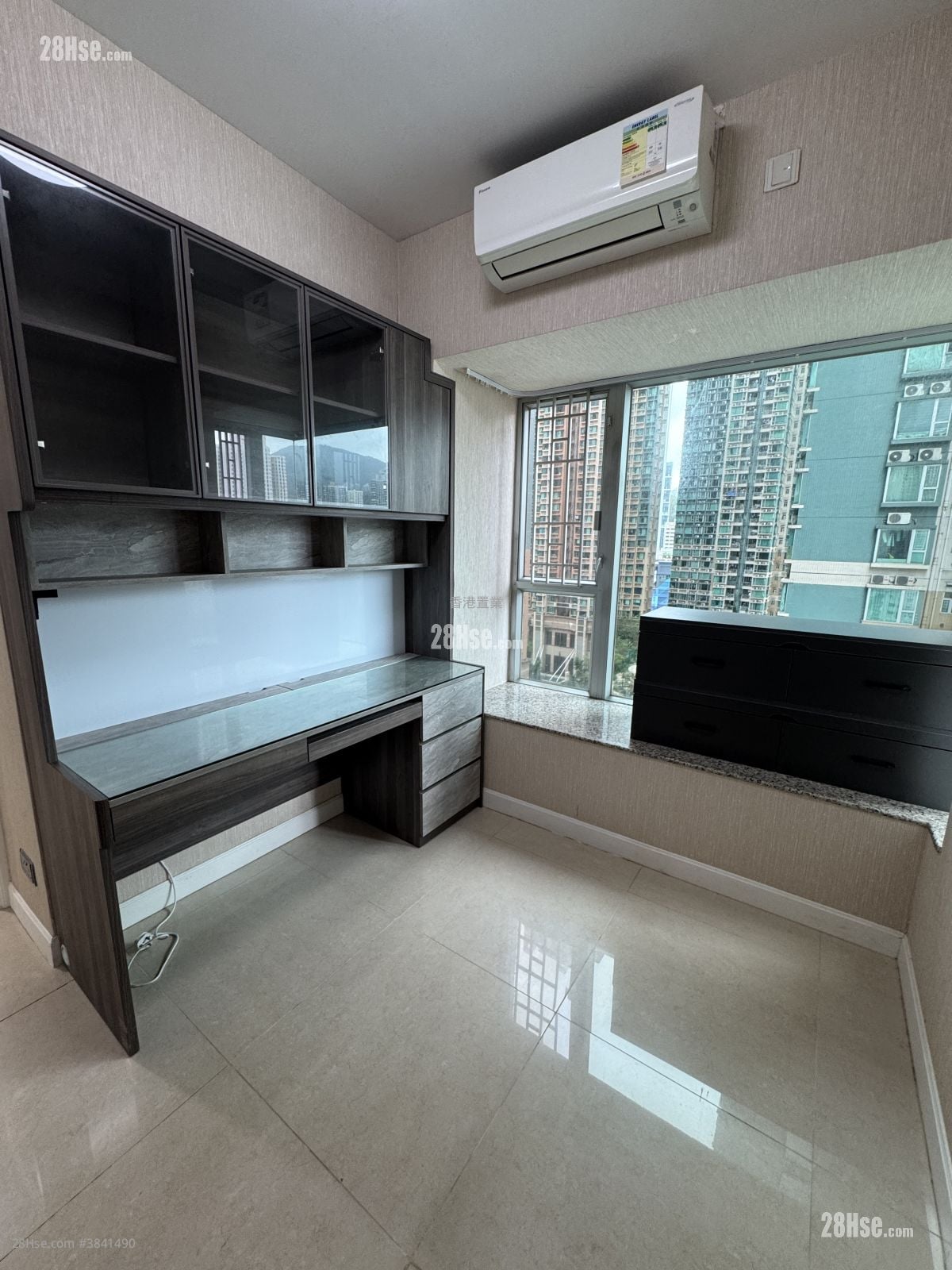 The Pacifica Rental 3 Bedrooms , 2 Bathrooms 1,053 ft²