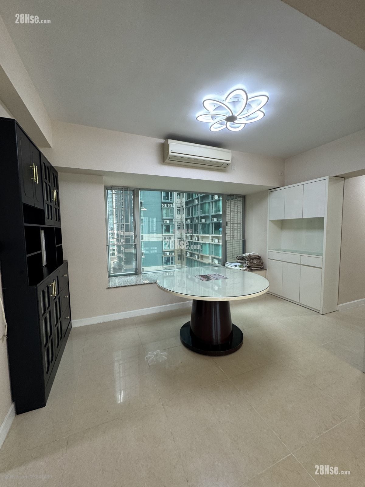 The Pacifica Rental 3 Bedrooms , 2 Bathrooms 1,053 ft²
