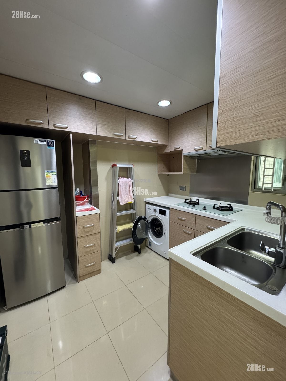 The Pacifica Rental 3 Bedrooms , 2 Bathrooms 1,053 ft²
