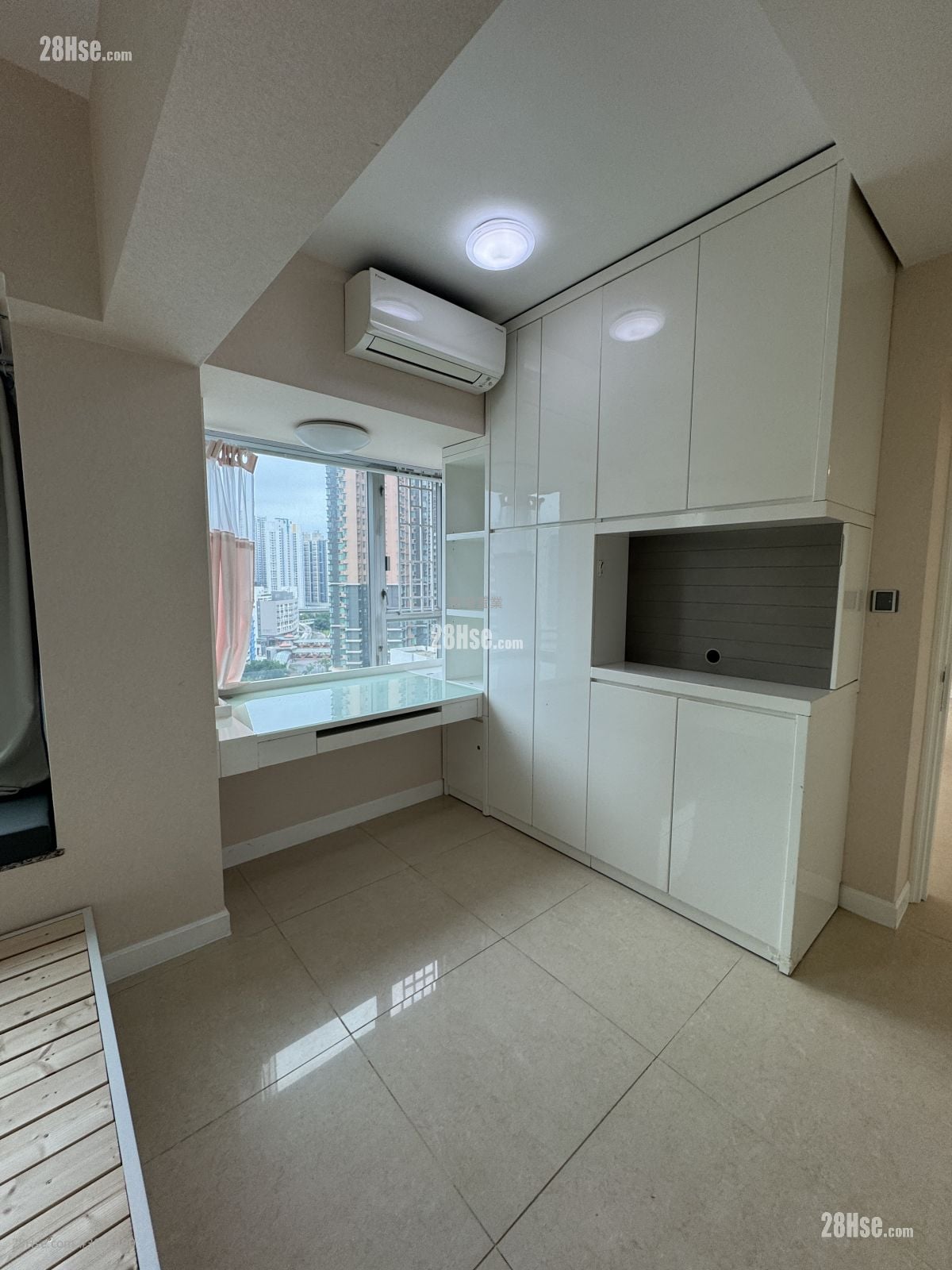 The Pacifica Rental 3 Bedrooms , 2 Bathrooms 1,053 ft²