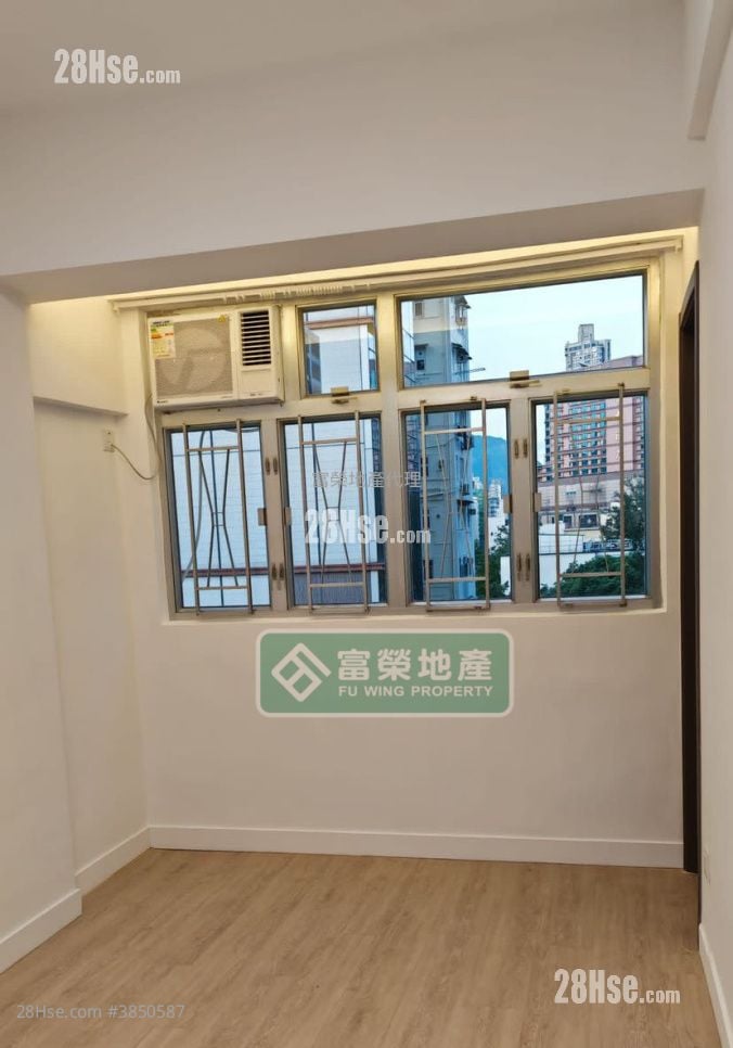 皇太子大廈 租盤 2 房 280 平方呎