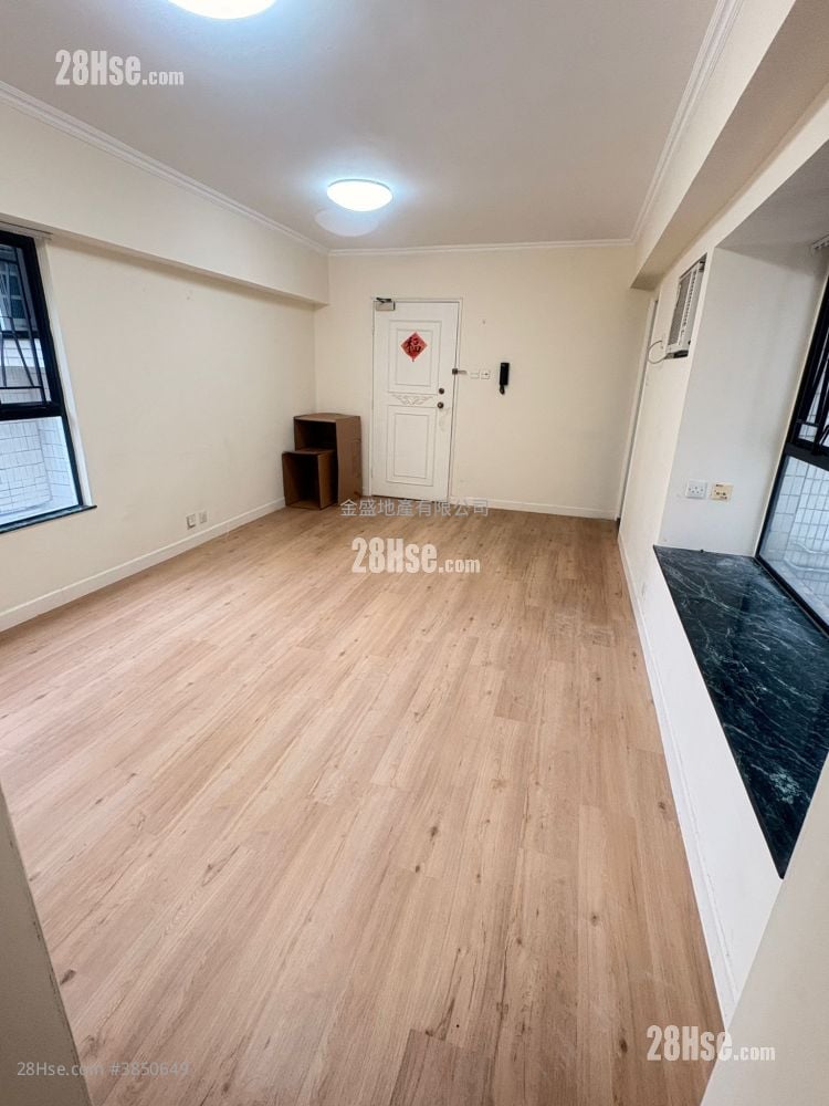 Cannon Garden Rental 3 Bedrooms , 2 Bathrooms 593 ft²