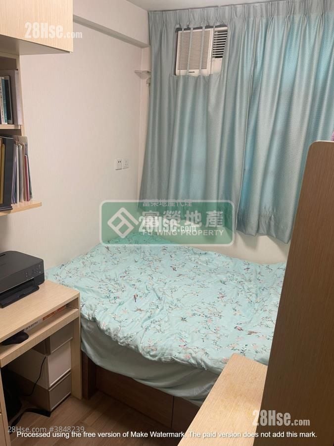 Cosmopolitan Centre Sell 2 Bedrooms , 1 Bathroom 417 ft²