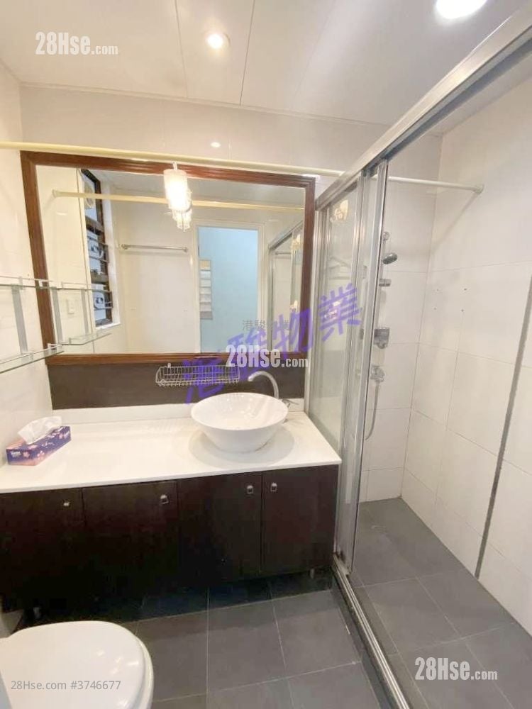 Grand View Terrace Sell 3 Bedrooms , 2 Bathrooms 724 ft²